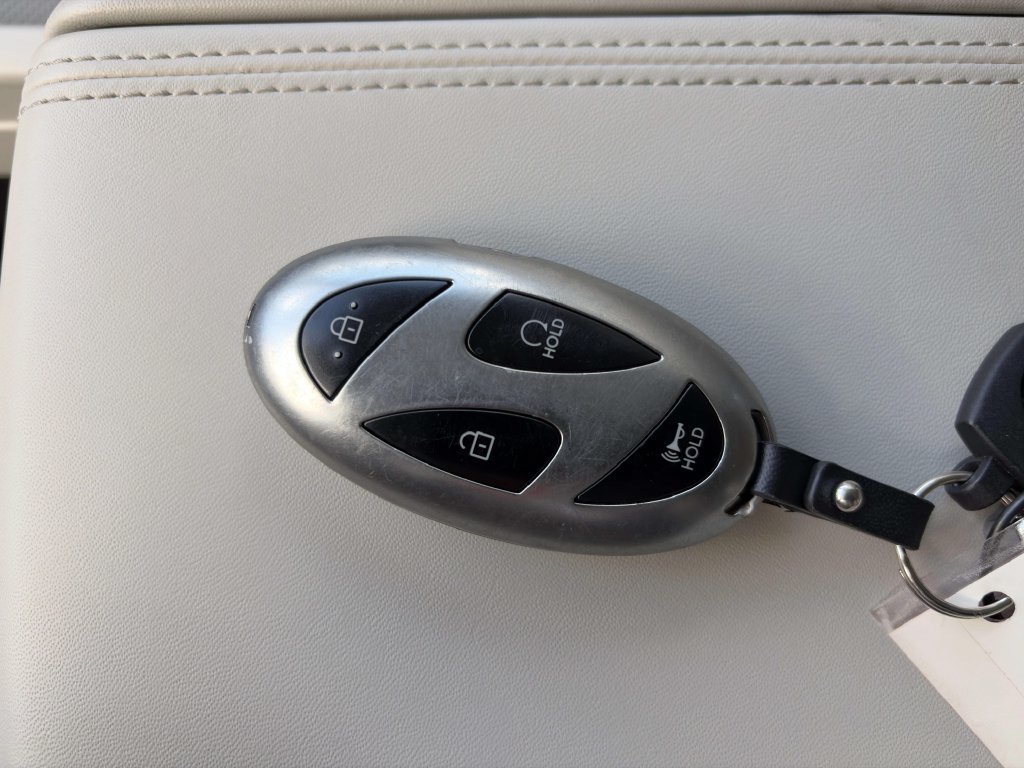 Used 2026 Hyundai Santa Fe SEL AWD/4WD image 29