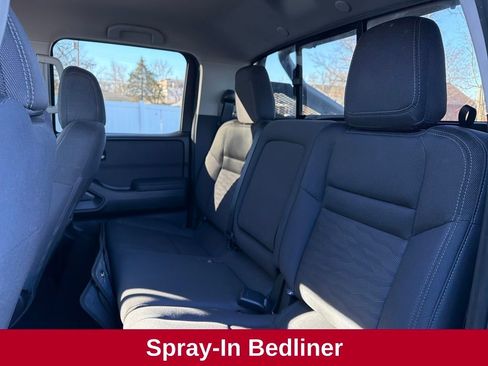 Used 2024 Nissan Frontier SV w/ Hardbody Edition image 38