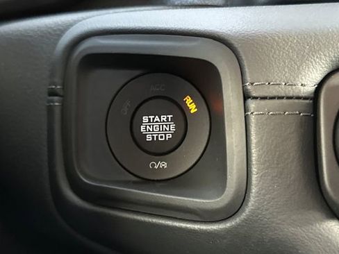 New 2026 Jeep Gladiator Sport image 20