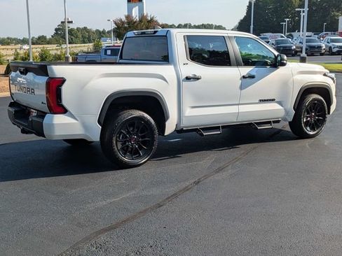 Used 2024 Toyota Tundra SR5 w/ SR5 Convenience Package AWD/4WD image 4