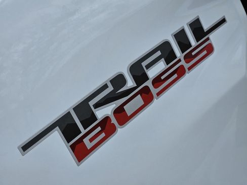 New 2026 Chevrolet Colorado Trail Boss image 14