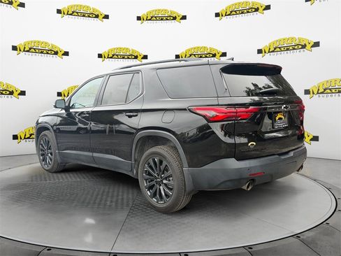 Used 2022 Chevrolet Traverse RS w/ LPO, Floor Liner Package image 3