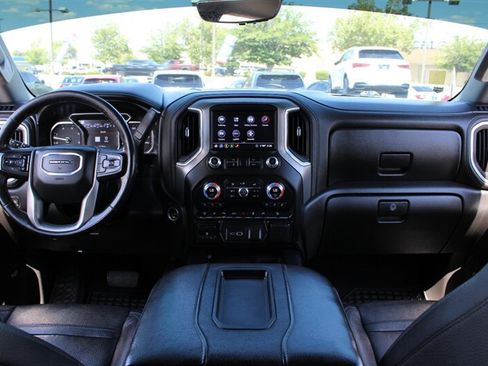 Used 2020 GMC Sierra 2500 Denali w/ Denali Ultimate Package AWD/4WD image 22