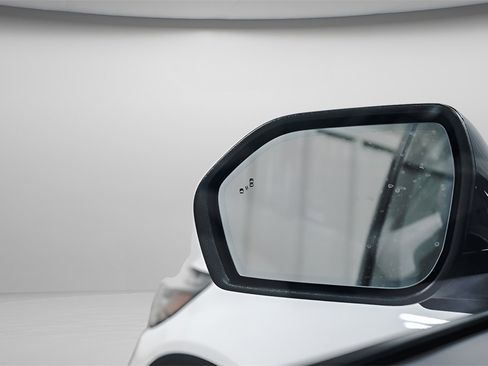 Used 2025 Ford Explorer Platinum w/ LUX Leather Package image 45