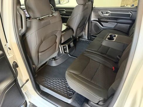 Used 2025 RAM 1500 Big Horn AWD/4WD image 33
