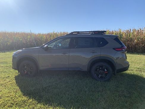 New 2026 Nissan Rogue SV w/ Rock Creek Premium Package image 9