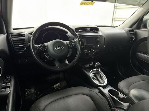 Used 2017 Kia Soul + w/ Designer's Package image 18