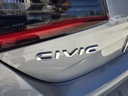 Certified 2022 Honda Civic Sport Touring image 13