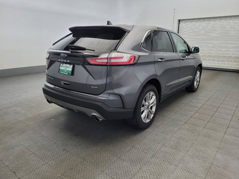 Used 2024 Ford Edge Titanium image 9