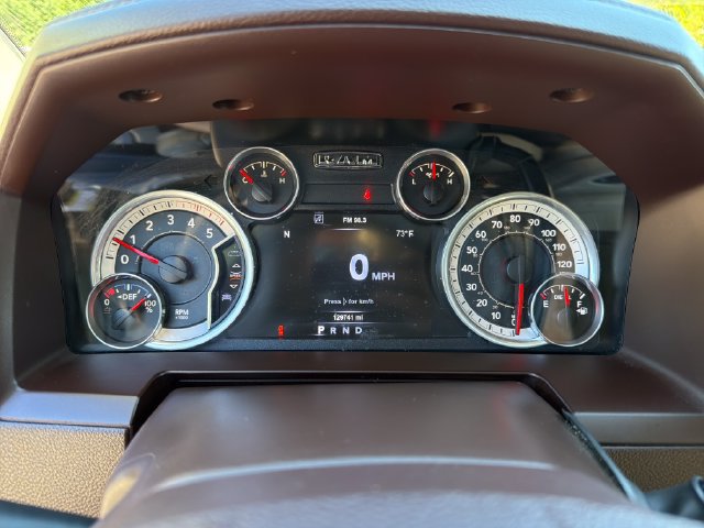 Used 2015 RAM 2500 Laramie w/ Convenience Group AWD/4WD image 17