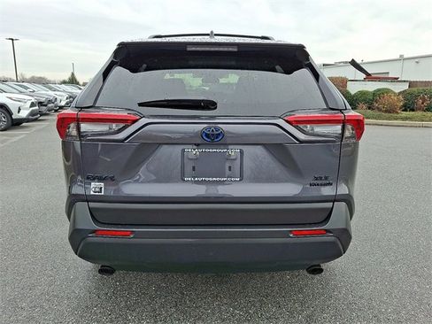 Certified 2024 Toyota RAV4 XLE w/ Convenience Package image 5