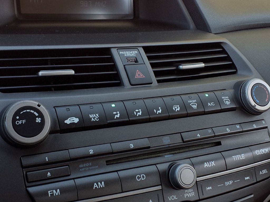 Used 2012 Honda Accord LX image 11