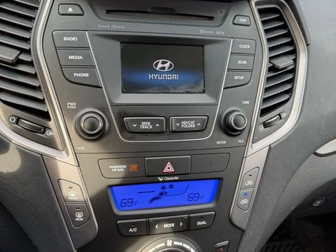 Used 2014 Hyundai Santa Fe Sport 2.0T image 38