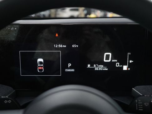 Used 2025 Nissan Kicks SV image 23