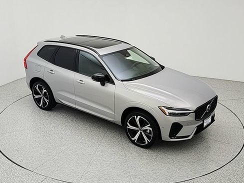 Used 2024 Volvo XC60 B5 Ultimate w/ Protection Package Premier AWD/4WD image 15