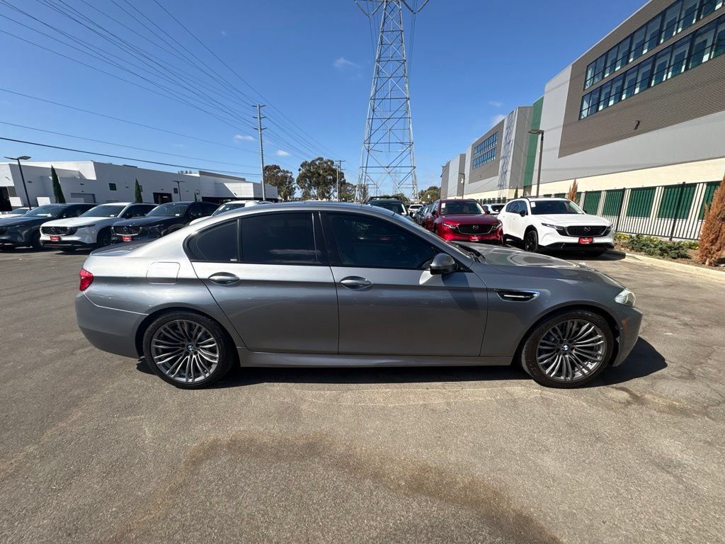 Used 2013 BMW M5 RWD image 4