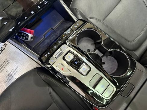 Used 2022 Hyundai Tucson Limited AWD/4WD image 29