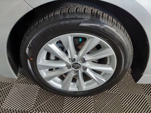 Used 2025 Toyota Corolla LE w/ LE Premium Package FWD image 9