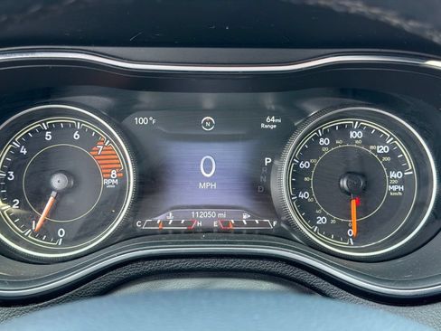 Used 2020 Jeep Cherokee High Altitude AWD/4WD image 9