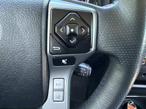 Used 2022 Toyota 4Runner Limited image 25