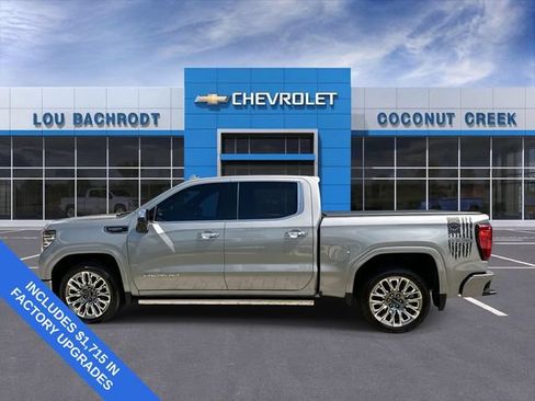 Used 2025 GMC Sierra 1500 Denali Ultimate AWD/4WD image 5