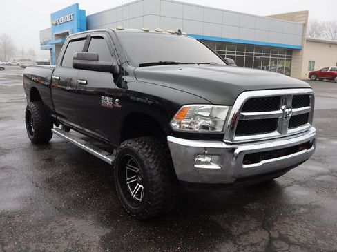 Used 2015 RAM 2500 SLT image 2