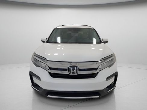 Used 2019 Honda Pilot Touring image 12