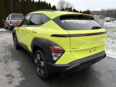 Used 2025 Hyundai Kona SEL image 6