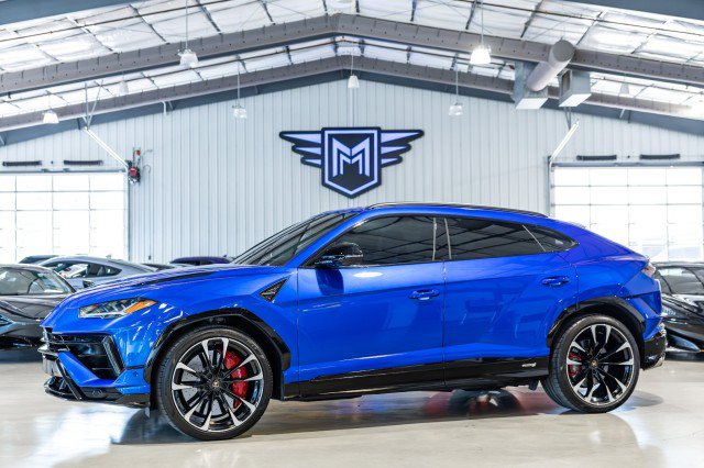 Used 2023 Lamborghini Urus S AWD/4WD image 1