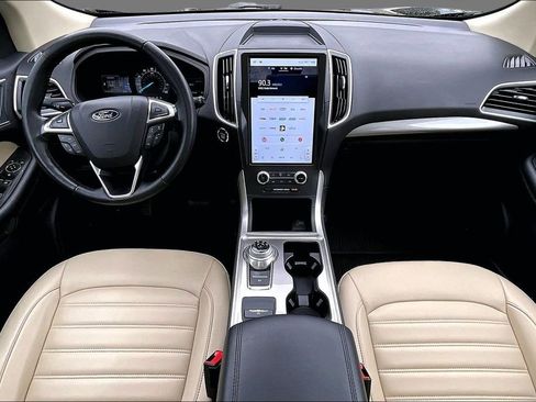 Used 2024 Ford Edge SEL w/ Convenience Package AWD/4WD image 9