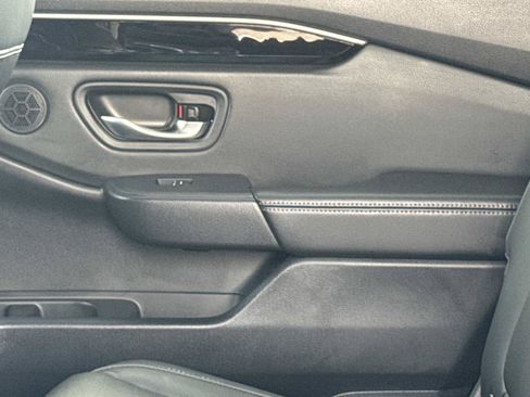 Certified 2025 Honda Pilot EX-L image 17