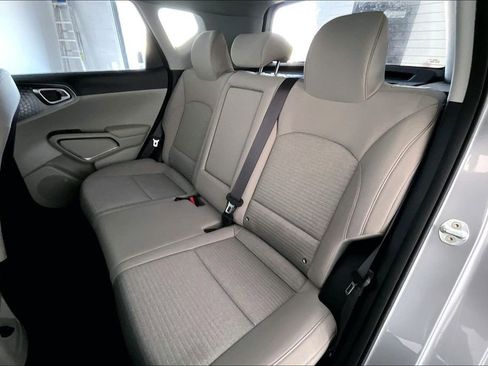 Used 2022 Kia Soul EX image 34