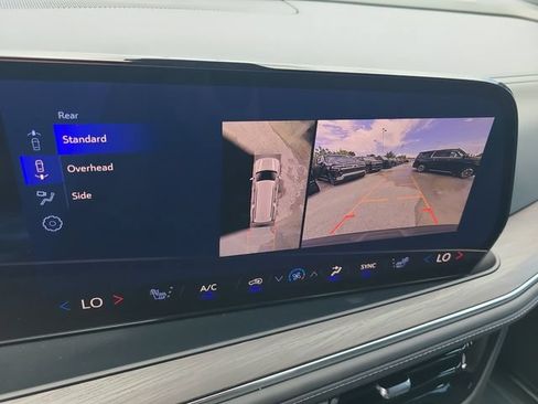 New 2026 Chevrolet Suburban LT w/ Comfort Package RWD image 32
