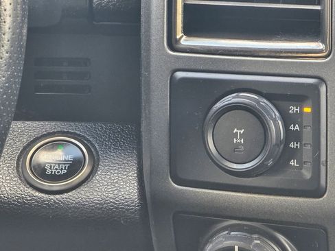 Used 2020 Ford F150 Raptor w/ Equipment Group 802A Luxury image 15