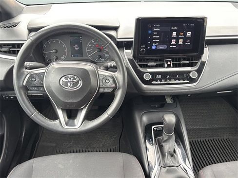 Used 2024 Toyota Corolla SE w/ SE Premium Package image 19