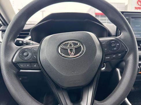 Used 2020 Toyota RAV4 XLE image 20