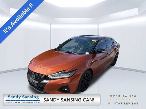 Used 2021 Nissan Maxima SR w/ Sport Mat Group FWD image 1