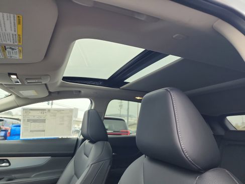 New 2026 Nissan Murano SL image 14