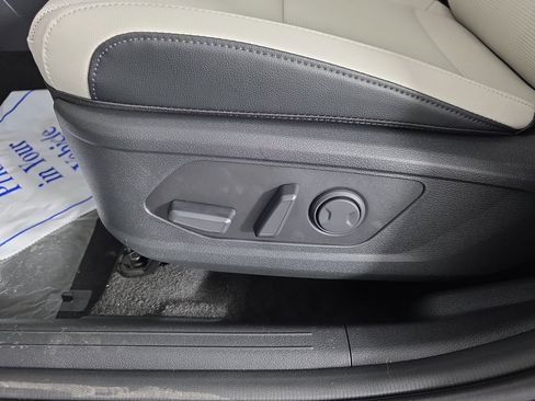 New 2026 Kia Sportage EX w/ EX Panorama Roof Package image 13