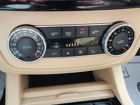 Used 2018 Mercedes-Benz GLS 450 4MATIC image 27