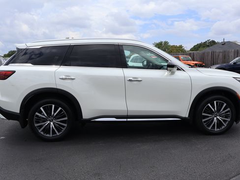 Used 2025 INFINITI QX60 Sensory w/ Vision Package AWD/4WD image 5