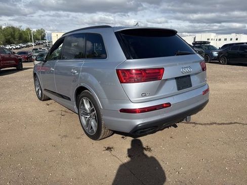Used 2018 Audi Q7 3.0T Prestige w/ Prestige Package image 3