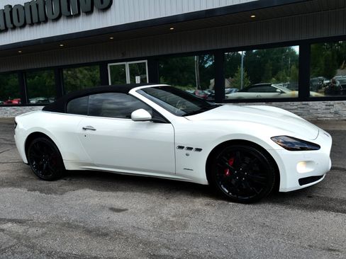 Used 2015 Maserati GranTurismo Convertible image 87