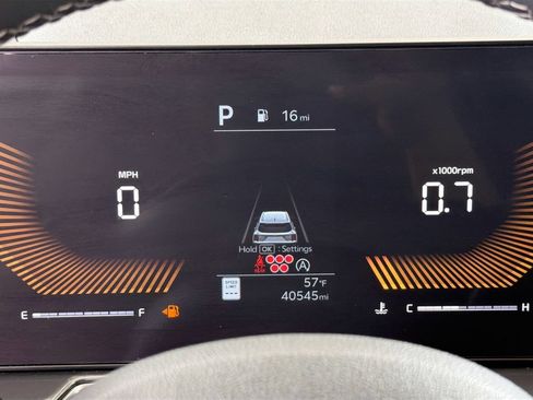Used 2025 Kia Sorento S AWD/4WD image 14