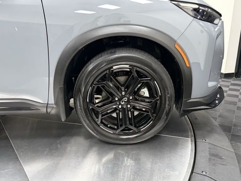 Certified 2026 INFINITI QX60 Sport w/ Dark Cargo Package AWD/4WD image 9