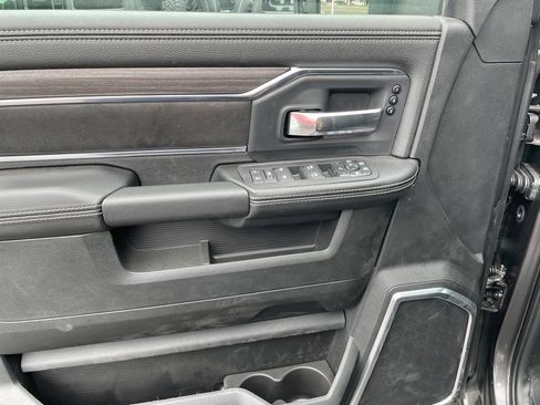 New 2026 RAM 2500 Laramie w/ Night Edition AWD/4WD image 8