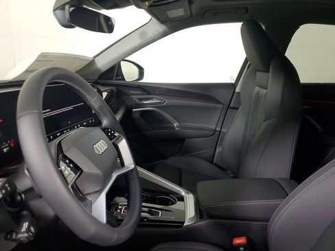 New 2025 Audi Q5 Premium Plus image 22