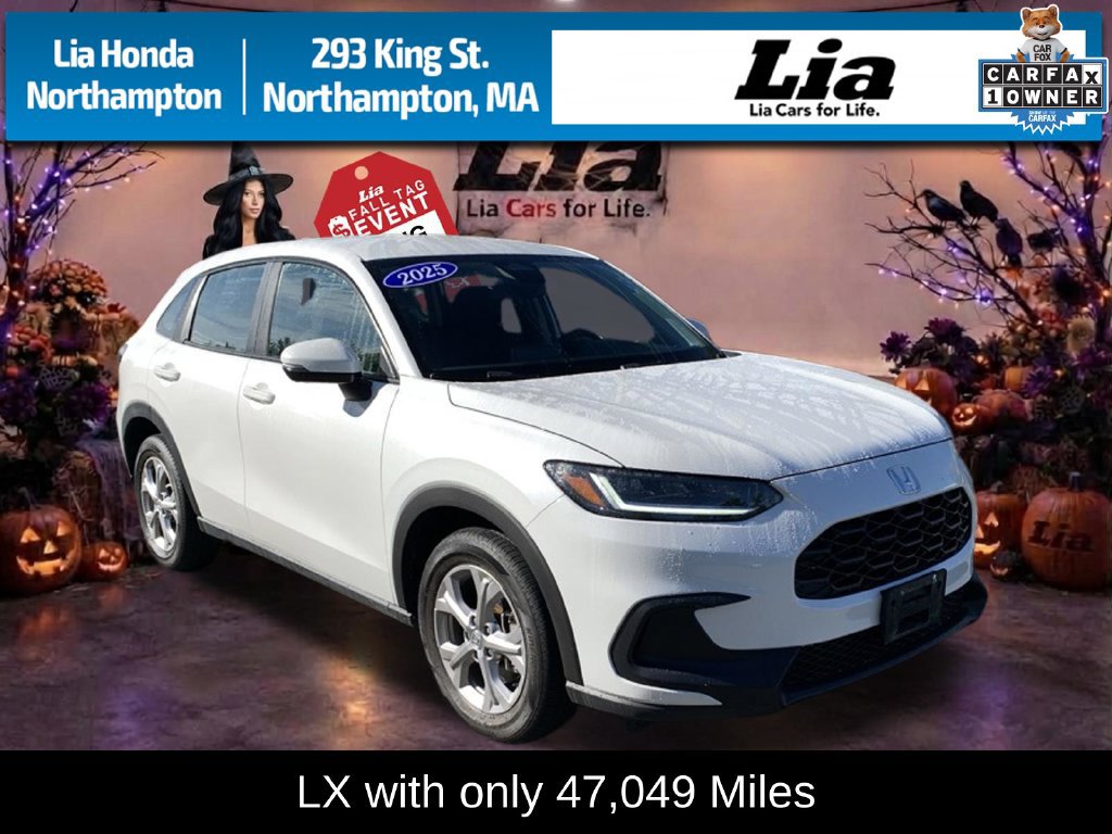 Used 2025 Honda HR-V LX image 1