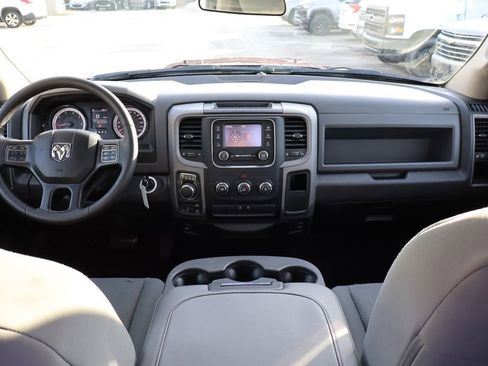 Used 2017 RAM 1500 Express image 37