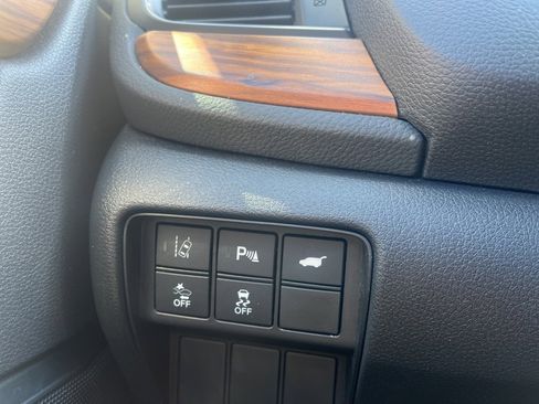 Used 2021 Honda CR-V Touring image 21